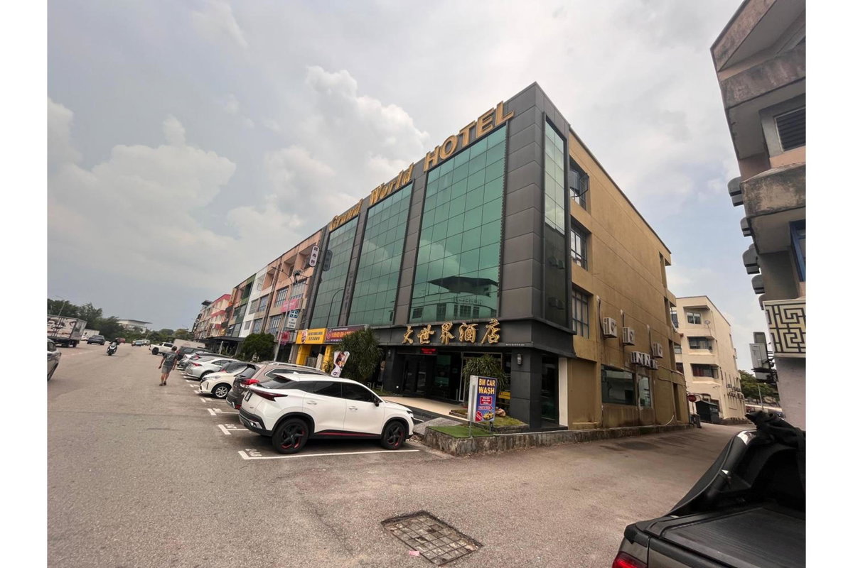Hotel · Grand World Hotel, Johor Bahru