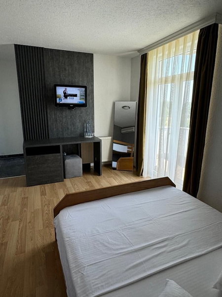 Antika Hotel, Pec, Serbia
