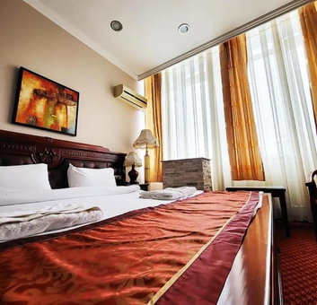 Hotel Royal, Pristina, Serbia