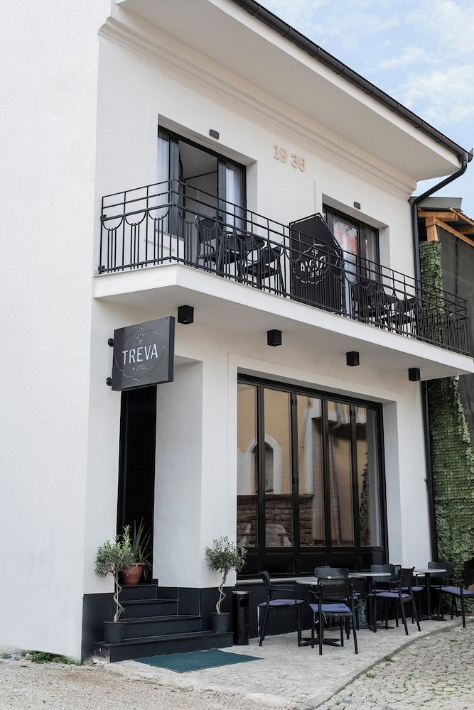 Hotel Treva, Serbia