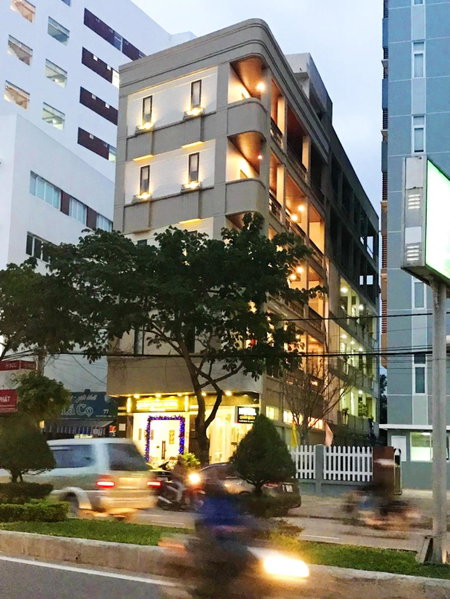 Quan Quan Hotel, Da Nang, Vietnam