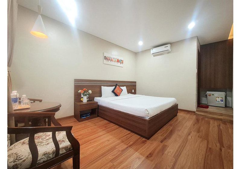 Quan Quan Hotel, Da Nang, Vietnam