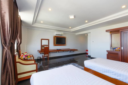 Duc Long Gia Lai Hotels & Apartment, Pleiku, Vietnam