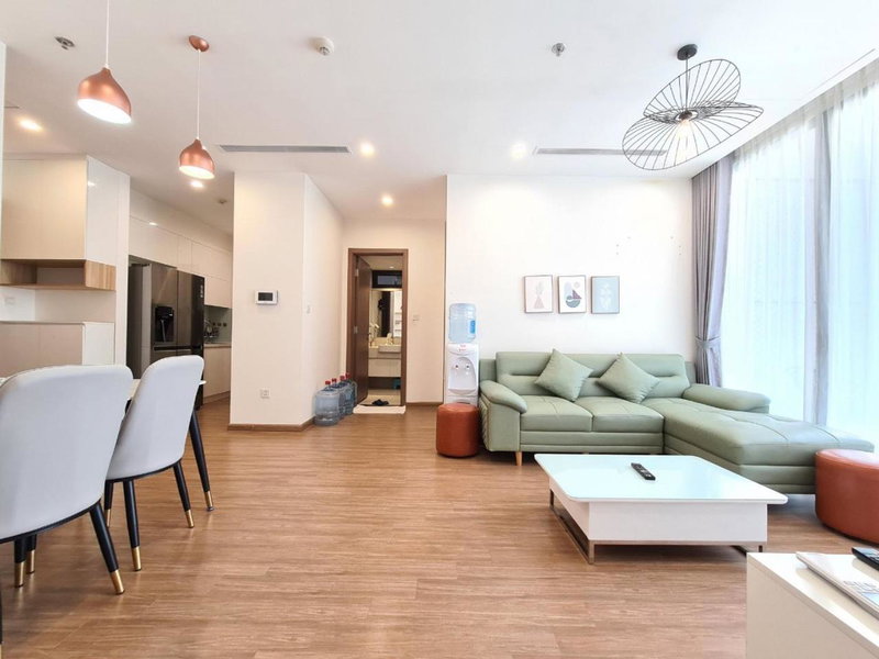 Vincom Plaza Vinhomes Sky Lake Phạm Hùng Mỹ Đình, Hanoi, Vietnam