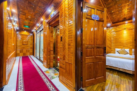 TheKing Hotel, Hương Gia, Vietnam