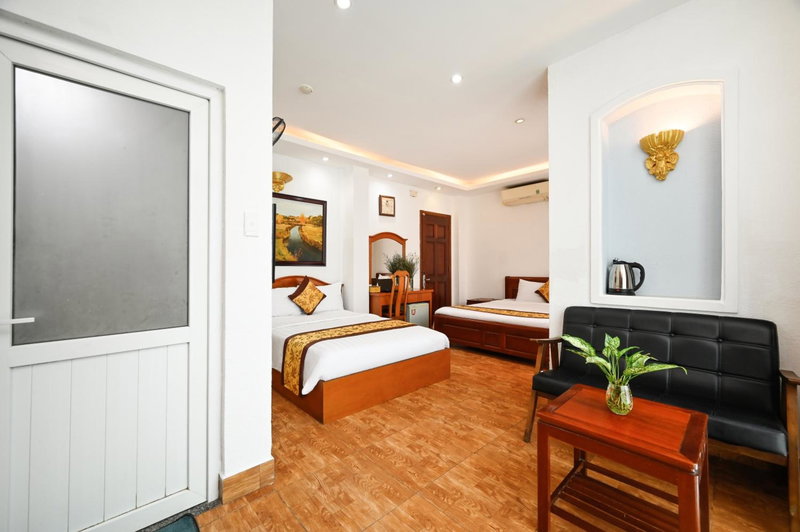 Queen Hotel Saigon Airport, Ho Chi Minh City, Vietnam