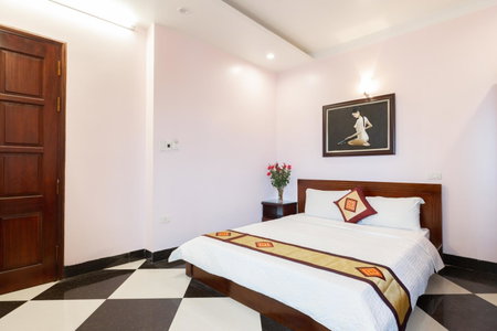 Titanic 2 Hotel, Hanoi, Vietnam