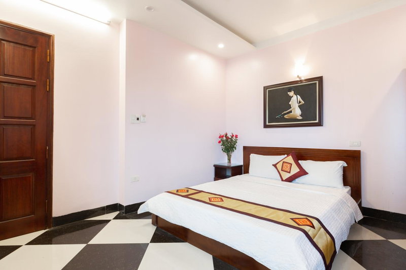 Titanic 2 Hotel, Hanoi, Vietnam