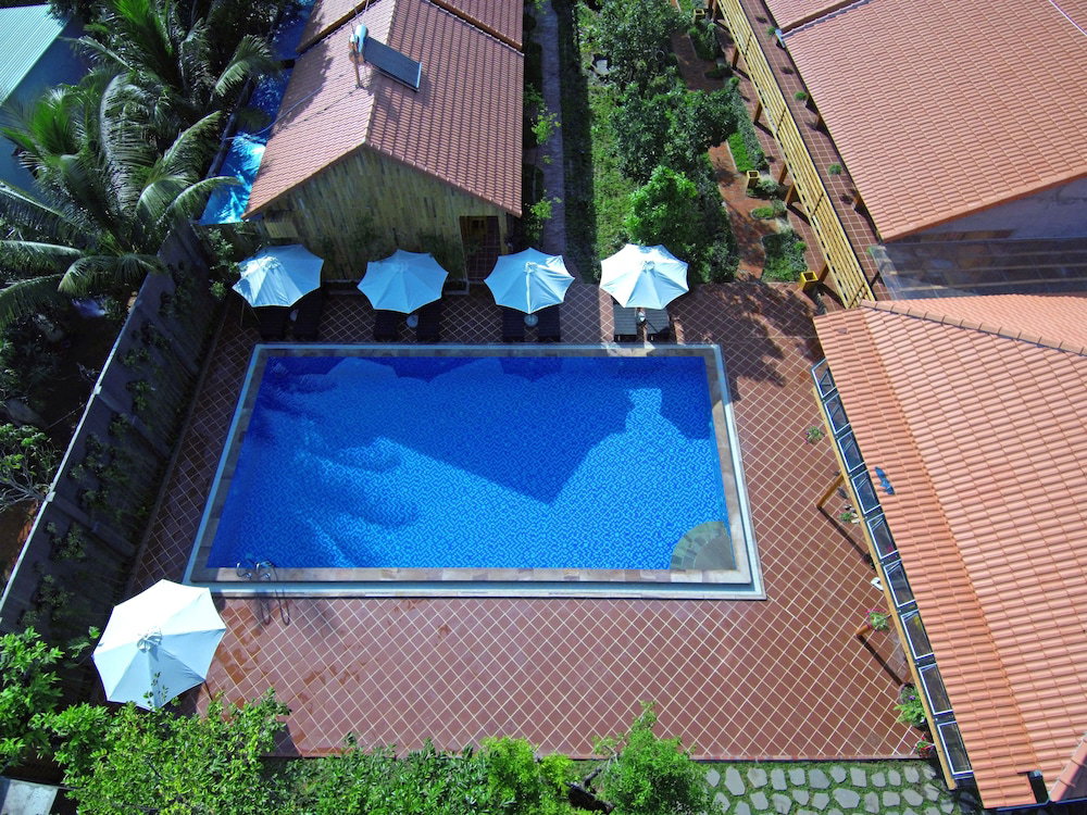Ong Lang Garden, Vietnam