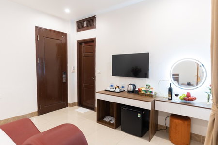 Royal Hotel Sài Đồng - Long Biên, Hanoi, Vietnam