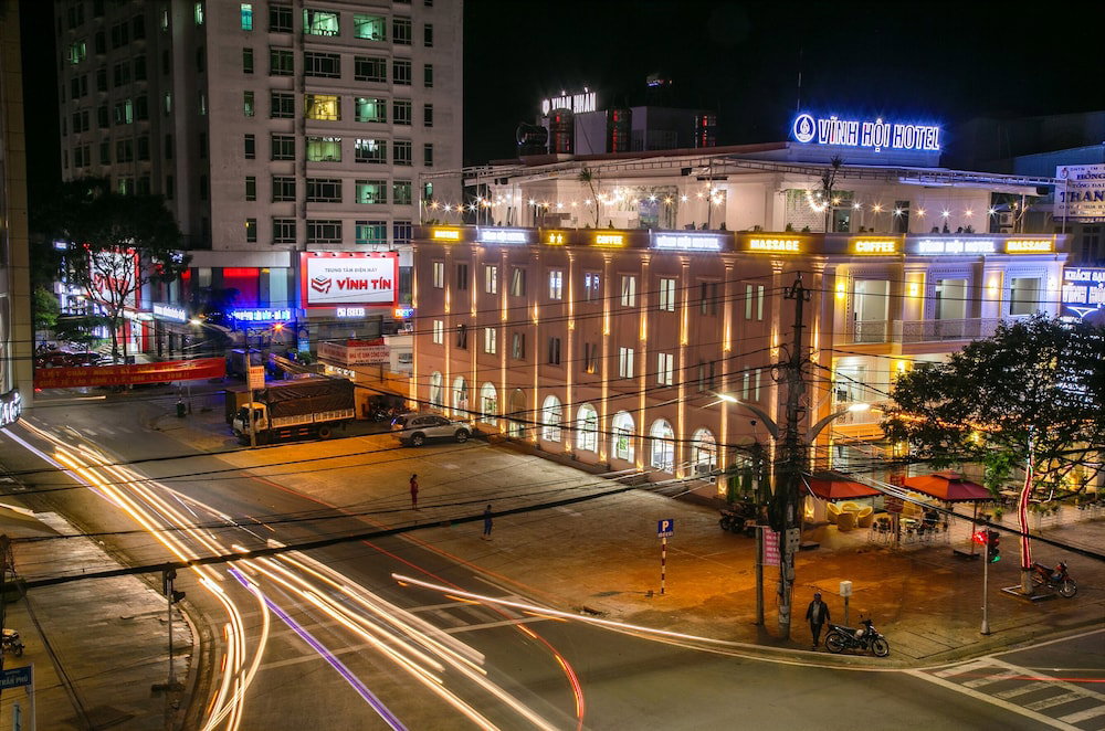 Hotel · Vinh Hoi Hotel, Pleiku