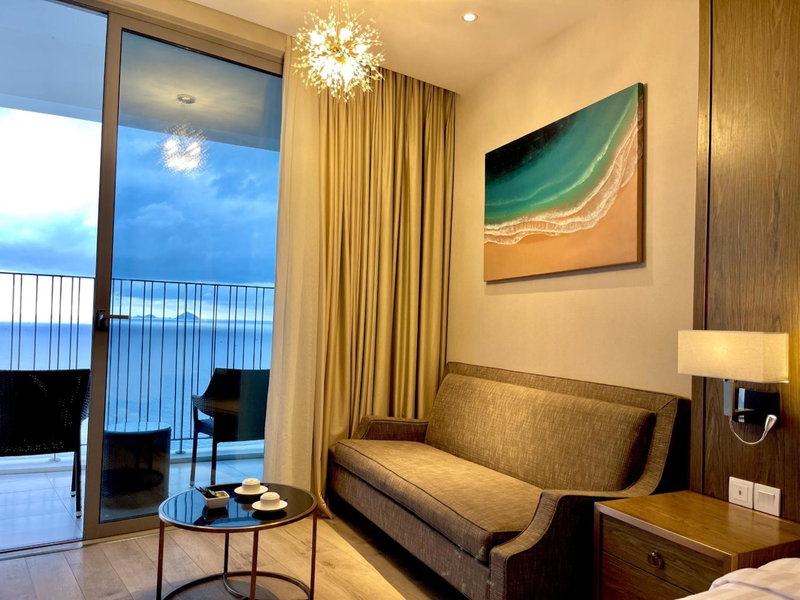 Luxury Seaview Panorama Nha Trang by Luna, Nha Trang, Vietnam