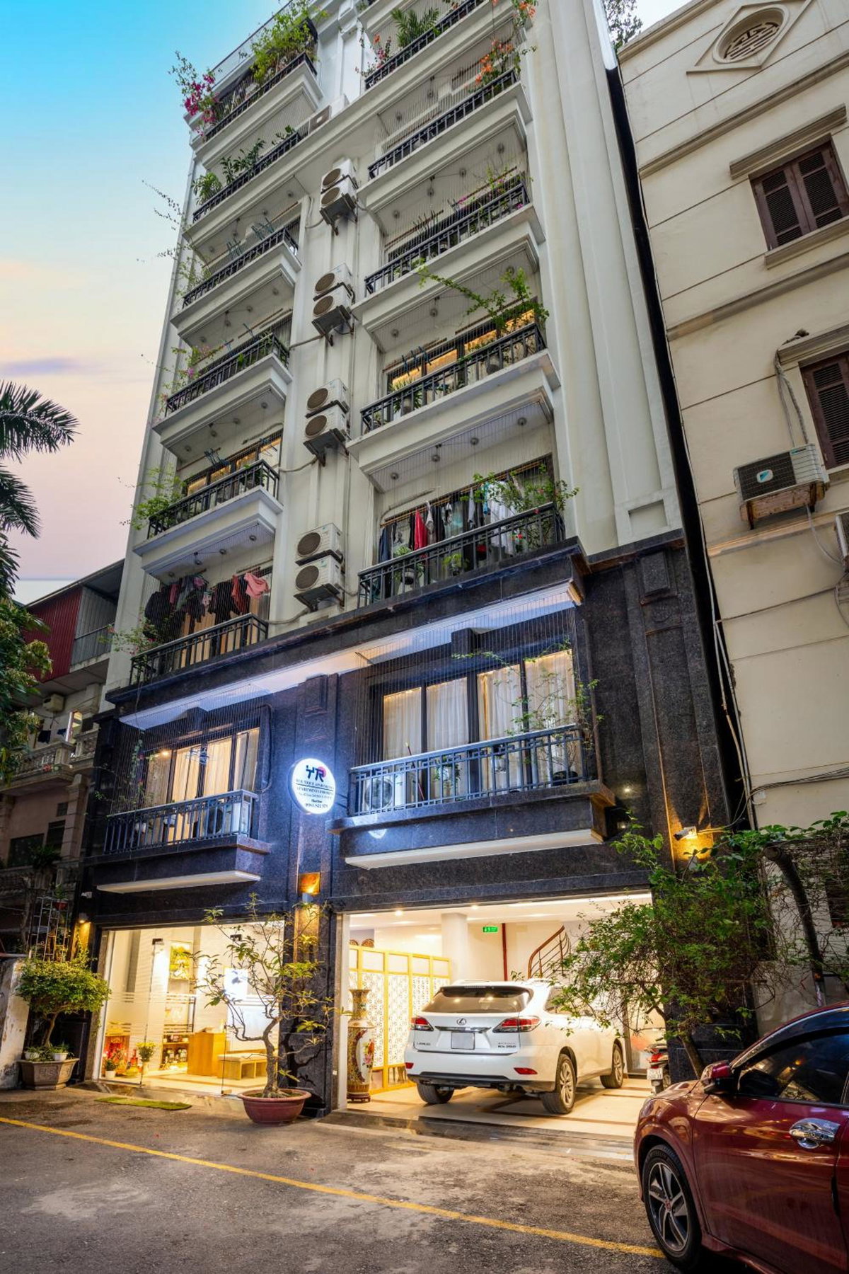 Hotel · YR Hotel & Apartments, Hanoi