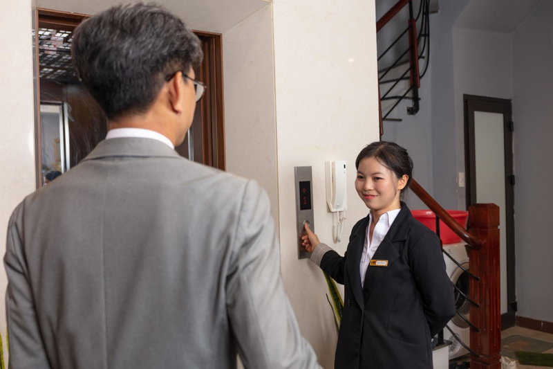 YR Hotel & Apartments, Hanoi, Vietnam