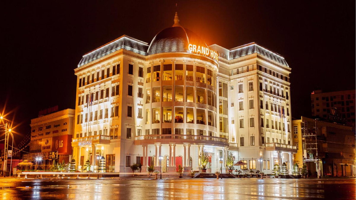 Grand Hotel, Vietnam