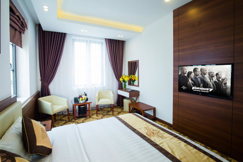 Grand Hotel, Hòa Bình, Vietnam
