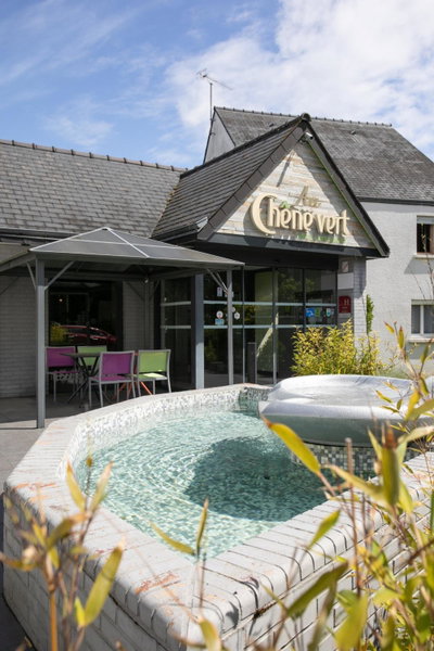 Logis Hotel Restaurant Au Chêne Vert, Saint-Brieuc, Plérin, France