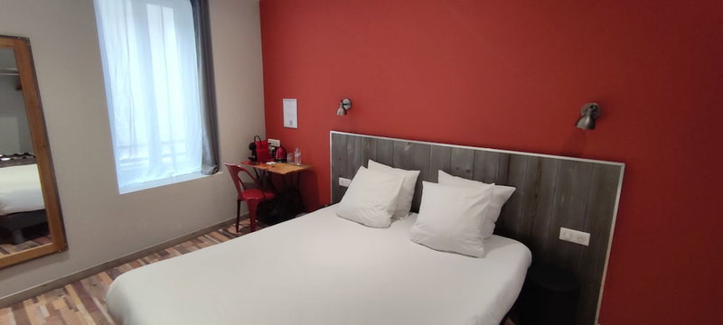 Logis Hotel Yseria - Historical Center, Agde, France