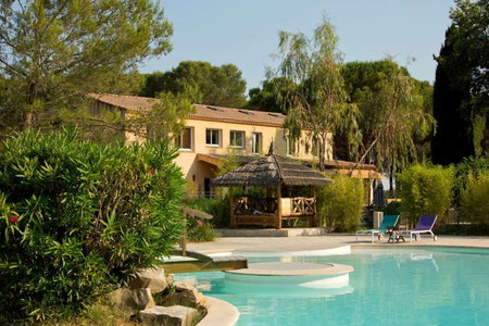 La Villa Vicha, The Originals Relais, Aubais, France