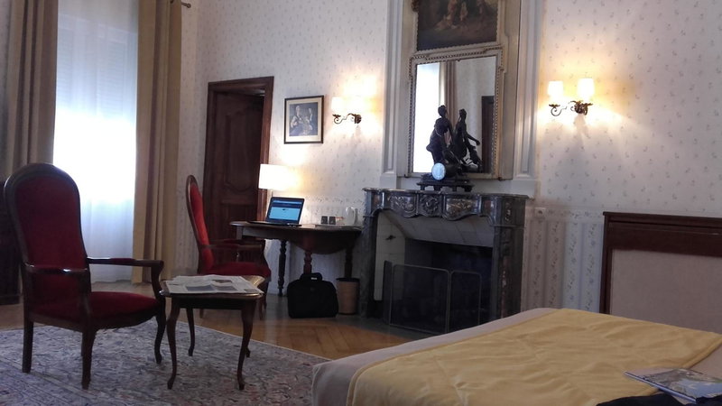 Cit'Hotel Sphinx - Hotel, Montélimar, France