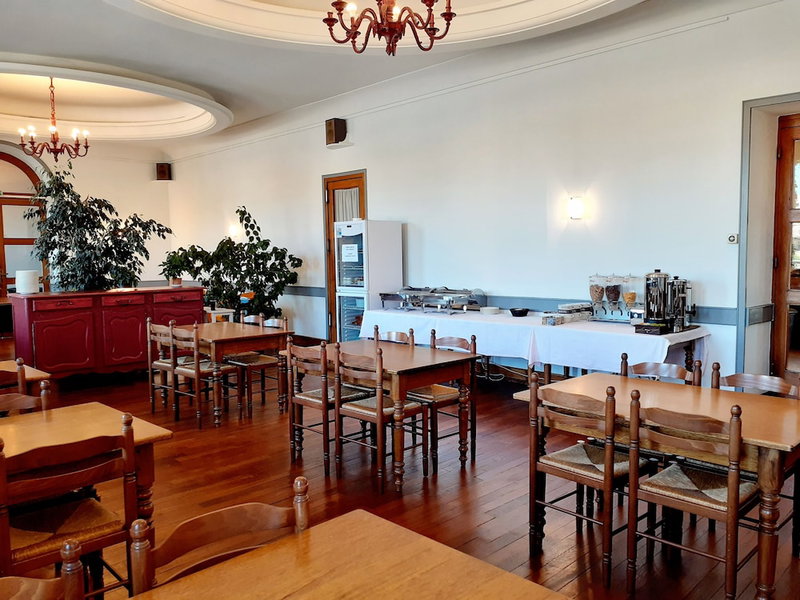 Hôtel Le Château, Tournon-sur-Rhone, France