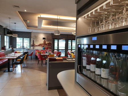 ibis Styles Douai Gare Gayant Expo, Douai, France