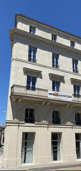 Hostel Flamingo Nîmes Centre Gare, Nîmes, France
