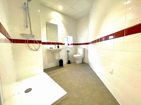 Hostel Flamingo Nîmes Centre Gare, Nîmes, France