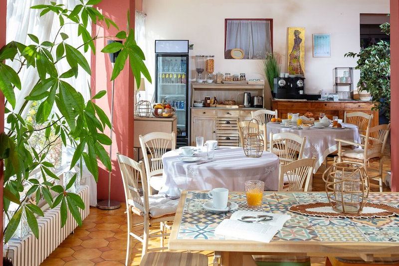 Hôtel Le Castellan, Istres, France