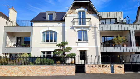 Appart Hôtel & Spa La Villa Du Port, Vannes, France
