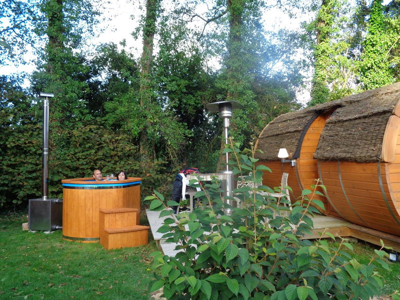 Tonn"O Loisirs, Servel, France