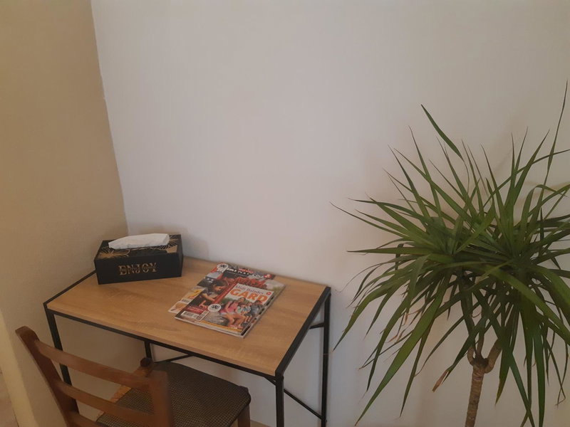 Suite Privée Bed and Breakfast, Nîmes, France