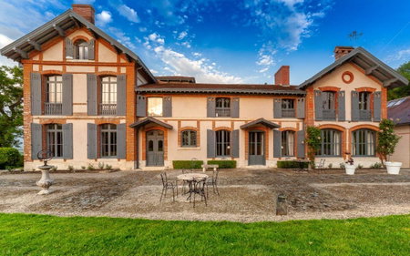 Guesthouse Domaine du Chalet, Chigny-les-Roses, France