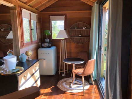 Guesthouse Domaine du Chalet, Chigny-les-Roses, France
