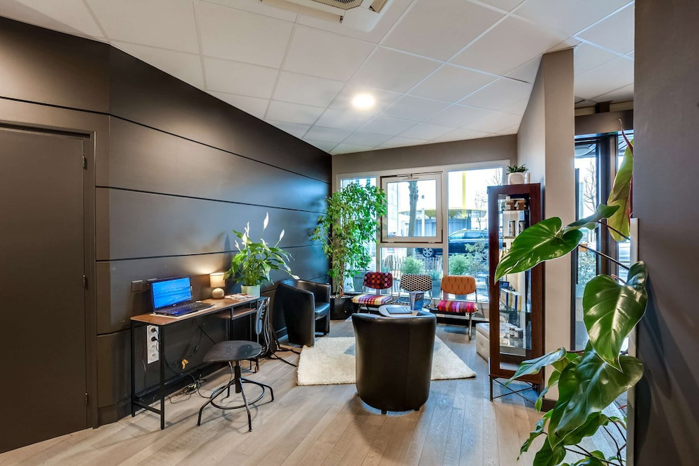 Brit Hotel St Nazaire Centre Gare, France