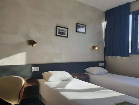 Brit Hotel St Nazaire Centre Gare, Saint-Nazaire, France