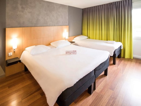 ibis Rennes Beaulieu, Cesson-Sevigne, France