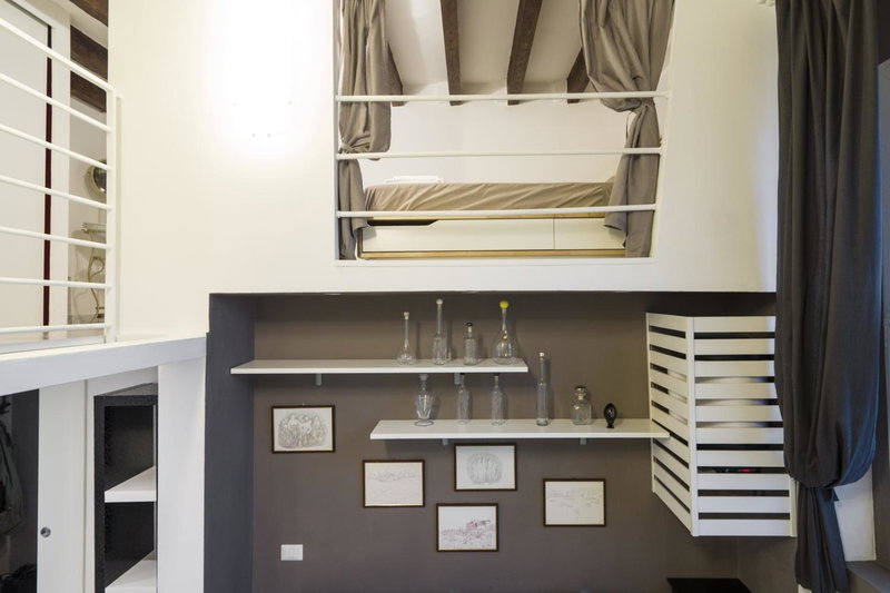 PrimoPiano - Schiaparelli A Flat, Milan, Italy