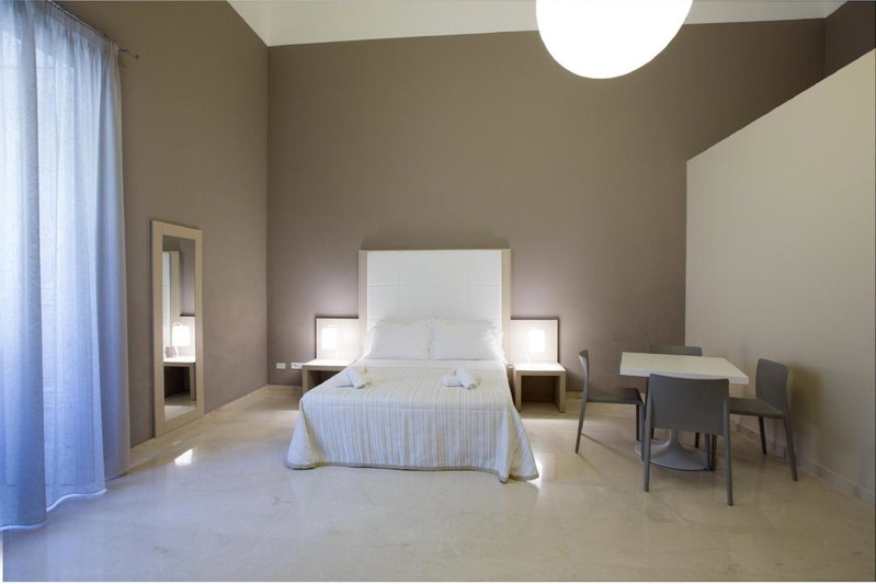 Central Gallery Rooms- Palazzo D'Ali' Staiti XIX, Trapani, Italy