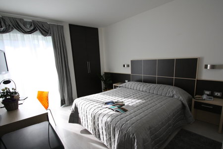 Hotel Garnì Corallo, Nago-Torbole, Italy