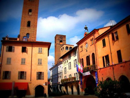 Casa Rondo, Alba, Italy