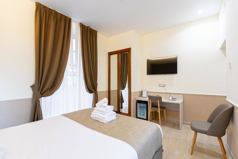 Hotel Maximus, Rome, Italy