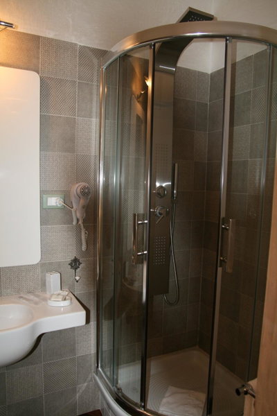 B&B Mini Hotel Incity-close train station and port-, Salerno, Italy