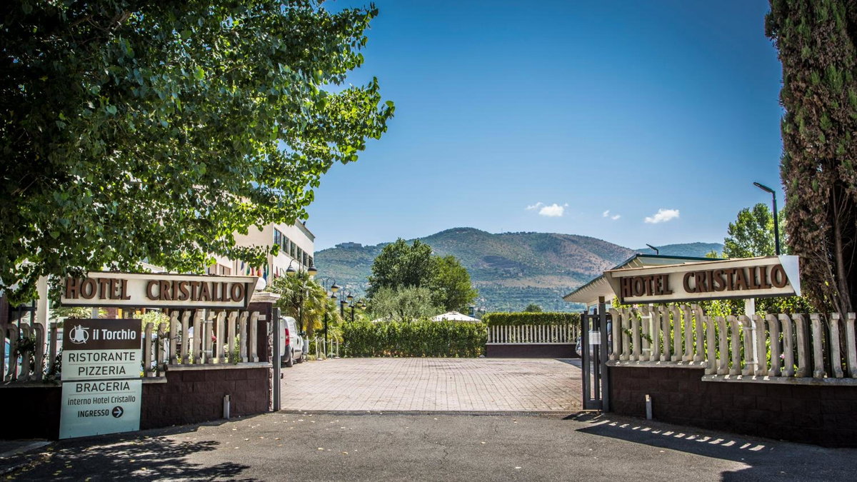 Hotel · Hotel Cristallo Relais, Sure Hotel Collection By Best Western, Tivoli