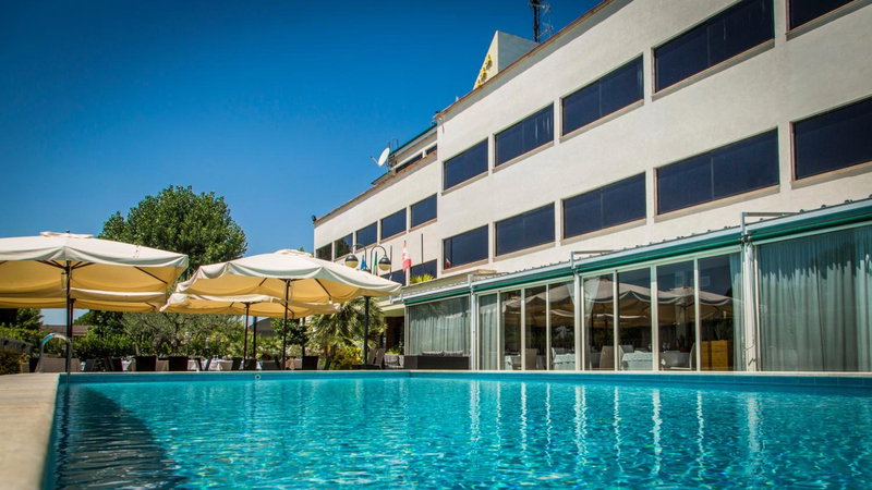 Hotel Cristallo Relais, Sure Hotel Collection By Best Western, Tivoli, Italy