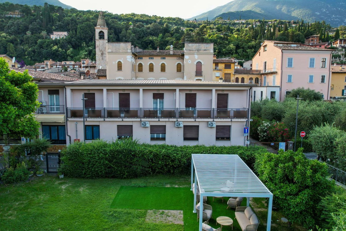 Hotel · Hotel Eden, Toscolano Maderno