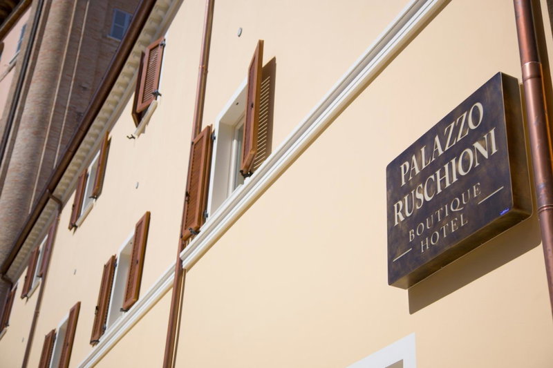 Palazzo Ruschioni Boutique Hotel, Camerano, Italy