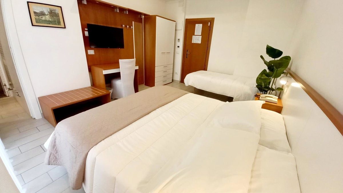 Hotel Brotas, Italy
