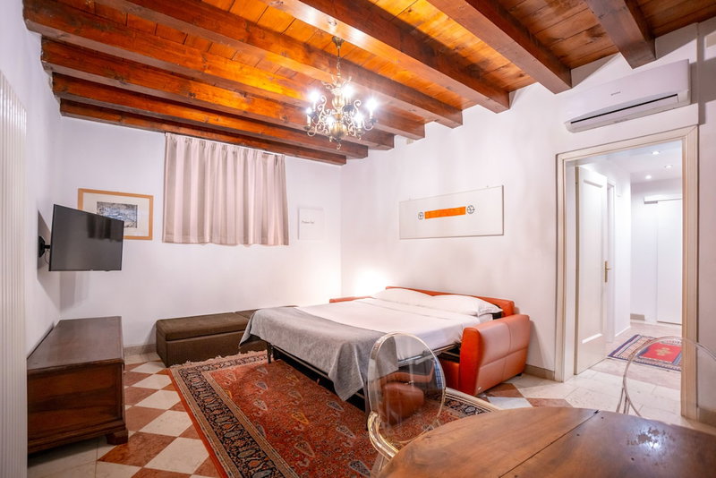 Palazzo San Luca, Venice, Italy