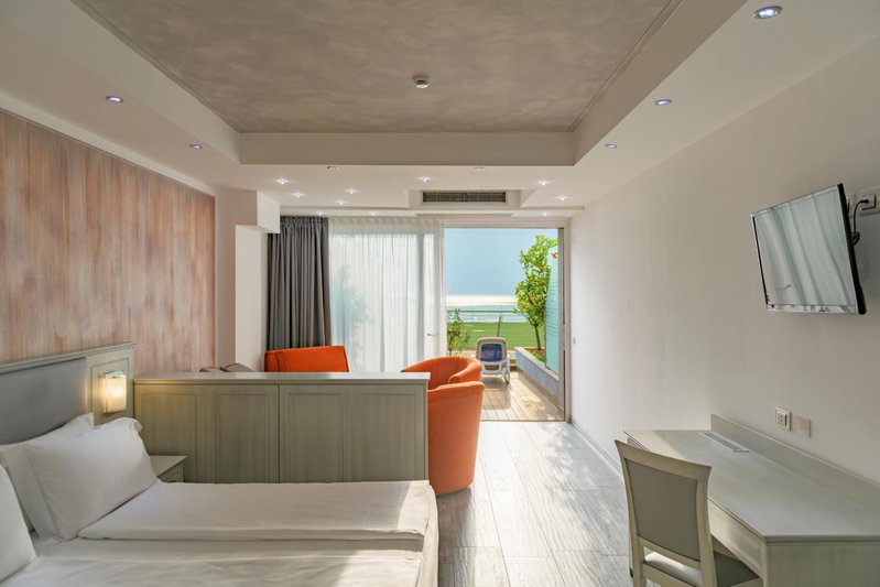 Garda Suite Hotel - Adults Only Hotel, Limone sul Garda, Italy